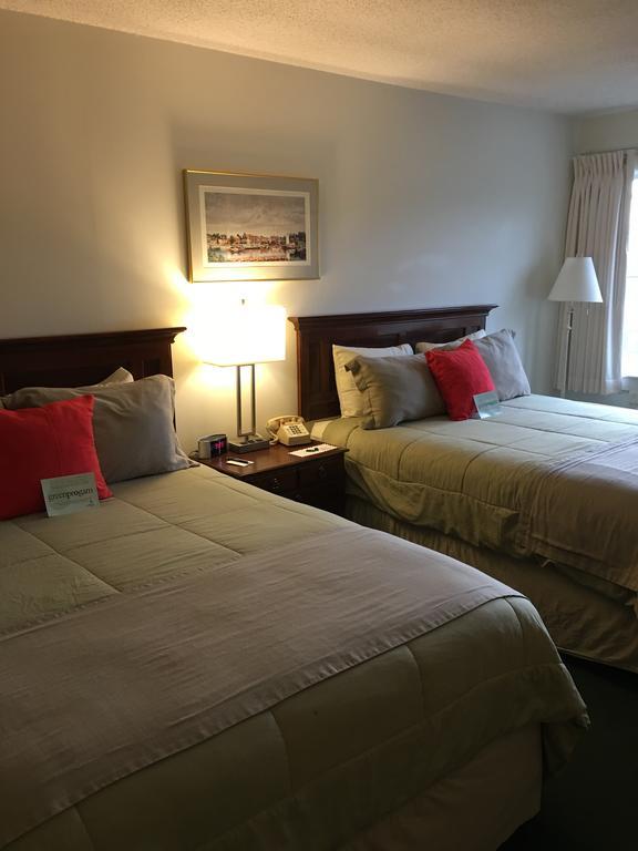 Camden Riverhouse Hotel And Inn Esterno foto